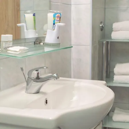 Walls Of And بيران