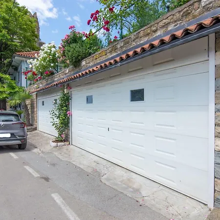 Walls Of And Apartment *