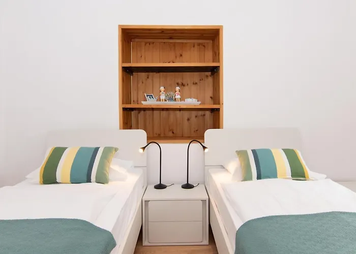 Walls Of And * ピラン