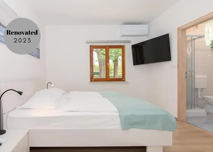 Walls Of And ピラン