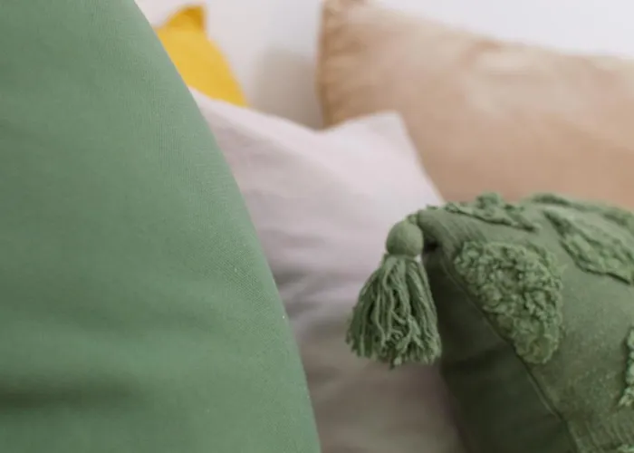 アパート Walls Of And *