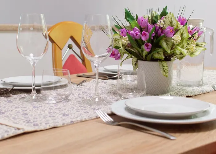 アパート Walls Of And *